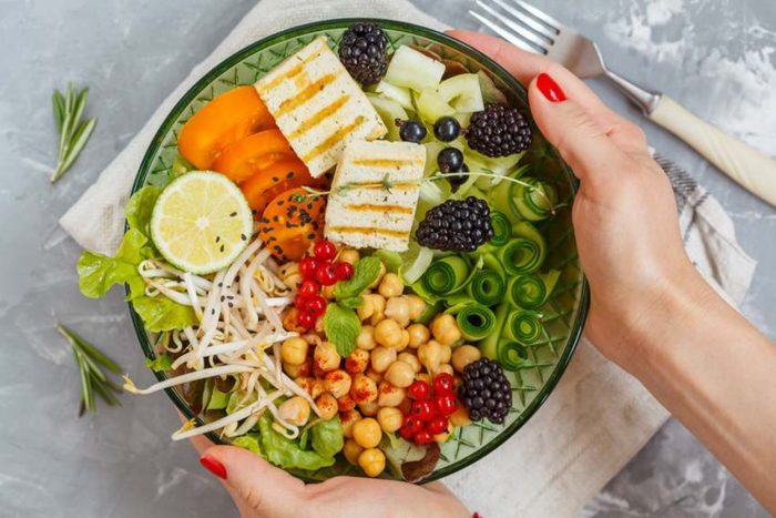 Dieta de slabit cu fructe si legume se poate dovedi a fi foarte eficienta si te va ajuta sa ai silueta pe care ti-o doresti!